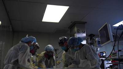 Trzecia fala uderza w Małopolskę. Bagatelizujemy zagrożenie?