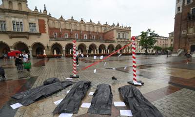 Dość śmierci na naszej granicy! Happening na Rynku