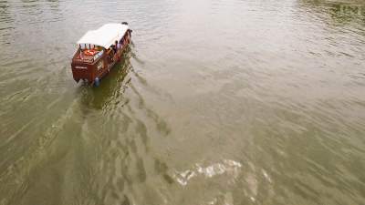 Tu szyna się nie wygnie. Powraca tramwaj wodny...