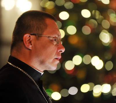 Kradynał Ryś na Wawelu, Dziwisz w Łagiewnikach, abp Jędraszewski u Floriana