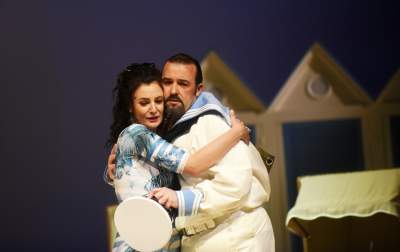 Stuhr zmierzył się z Mozartem. „Cosi fan tutte” w Operze Krakowskiej