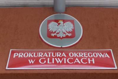 Prokuratura stawia zarzuty krakowskiemu aktywiście. Miał grozić dziennikarzowi TVN