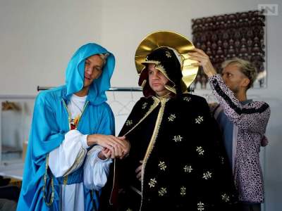 Teatr ukarany za spektakl "Kora Boska". Nie będzie dotacji z ministerstwa