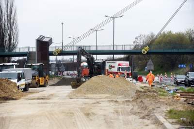 Kumulacja remontów: zamknięte torowiska, zmiany linii autobusowych, korki