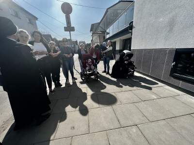 W Krakowie ponownie otwarto "Okno Życia". Ratunek, czy zbyt łatwy sposób pozbycia się dziecka?