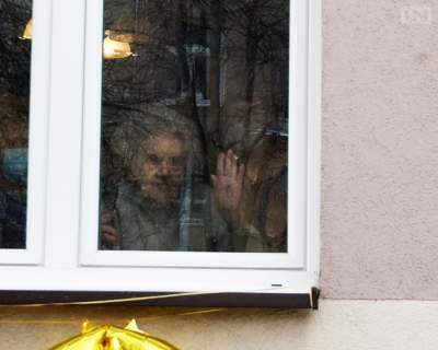 111. urodziny najstarszej krakowianki. Uroczystość przed jej oknem