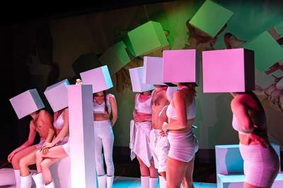 Piotr Sieklucki: O artystach, których rozsadza pycha, że są kimś