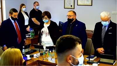 K. Piasecki: Nie chce mi się pisać o Bogurodzicy w Sączu ani masowym szczepieniu górali