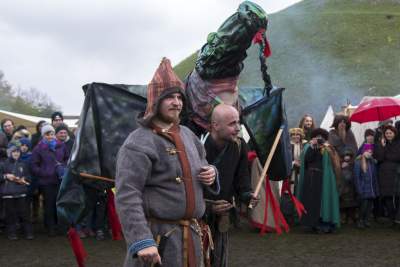 Barwne widowisko wraca na kopiec Krakusa. Podróż w czasie do Średniowiecza