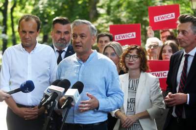 Robert Biedroń zaprezentował liderów krakowskiej Lewicy, ostrzegał przed brunatną koalicją