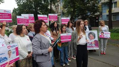 Kobiety na Skwerze Praw Kobiet: "Kaczyński cofa nas do średniowiecza"