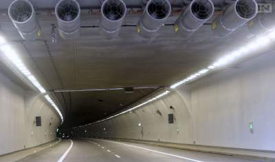 Tak wiele pojazdów jeszcze tym tunelem nie jechało. Rekordowy dzień!