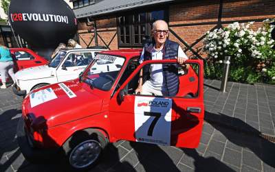 94-letni Sobiesław Zasada wyruszył na trasę wyjątkowego "rajdu"