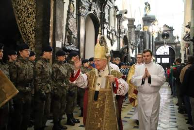 Abp Jędraszewski mówi kto jest "anty-Polakiem", straszy kosmopolityzmem