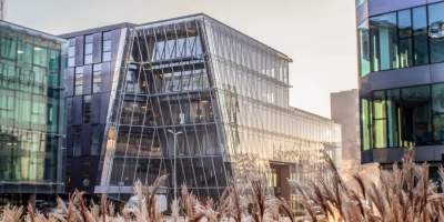 Chcą zatrudnić w Krakowie pół tysiąca osób. Trzeba znać języki