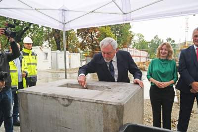 Akt Erekcyjny i pierwszy koncert na budowie. Co trafiło do zamurowanej tuby?