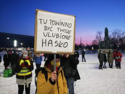 Protest w obronie mediów: "Nie chcemy Ankary i Budapesztu"