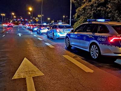 Nalot drogówki na uczestników nielegalnych wyścigów: tym razem 70 mandatów