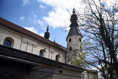 M. Szostkiewicz: zwolennicy mszy po łacinie wytoczyli ciężkie działa. Spór o kościół