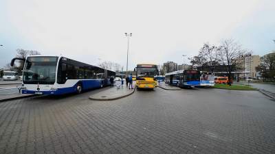 Nie wsiadajcie do tych autobusów! TYLKO dla medyków