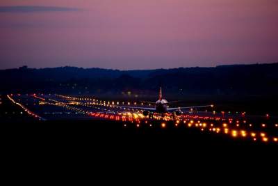 Alarm bombowy i awaryjne lądowanie w Balicach