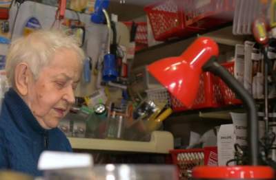 Nie żyje najstarsza w Polsce pracująca sprzedawczyni, 84 lata w zawodzie