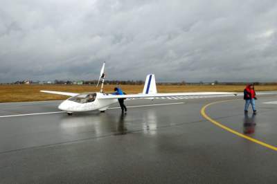 Krakowski patent: motoszybowiec na wodór