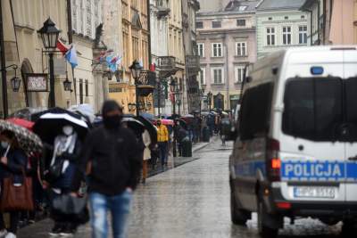 Rzucą na Rynek dodatkowe tysiąc szczepionek. Znów będzie kolejka gigant?