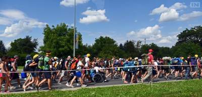 Osiem lat temu ściągały tam tłumy, do dziś zostały... barierki