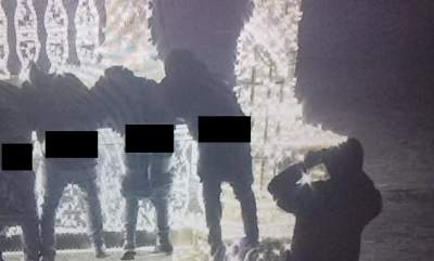 Robili zdjęcia swoich gołych pośladków na tle Sukiennic. Zostali... ujęci