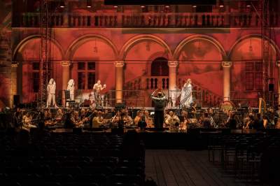 "To nie jest antyniemiecki spektakl". Wielkie widowisko na Wawelu