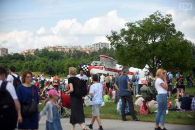 Piknik w Muzeum Lotnictwa bez lotniczych akrobacji. Na początek... msza święta