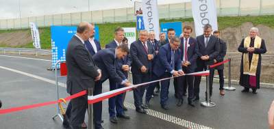 Nowy zjazd z autostrady, na przecinaniu wstęgi zabrakło ważnej osoby