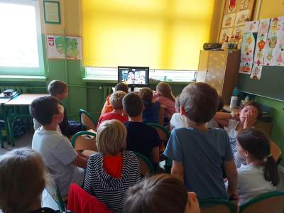 Głos rozpaczy dyrektorki krakowskiej szkoły. List do premiera