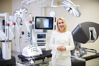 Jak robot pomaga chorym na raka kobietom? To się dzieje w Szpitalu na Klinach
