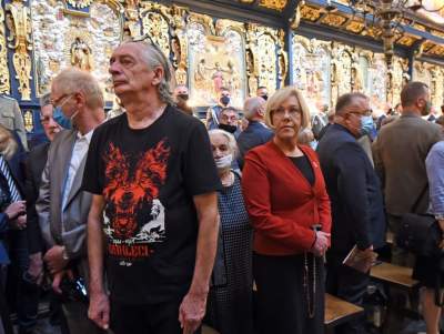 Kurator Nowak: szczepionki to eksperyment, a edukatorzy seksualni demoralizują dzieci