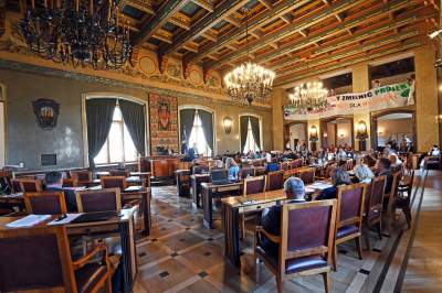 Budowa tramwaju do Mistrzejowic będzie kontynuowana. Radni odrzucili „opcję atomową”