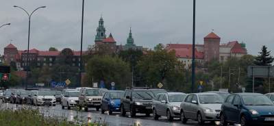 Zakaz wjazdu do miasta najstarszych samochodów już za rok? Alarm Smogowy chce przyspieszenia