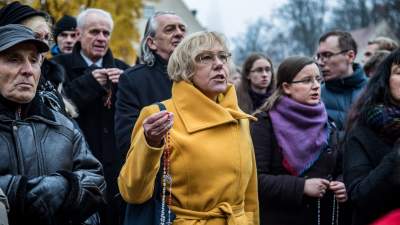 Po ostrej reakcji ministra kurator Nowak przyznaje: nie powinnam się wypowiadać...