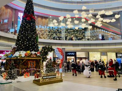 Święta w Serenadzie: orszak Mikołaja, warsztaty, koncert i spektakl dla dzieci