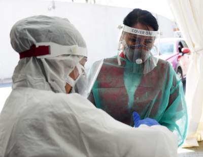 Testy na COVID-19 dla pracowników oświaty? "To bzdura"