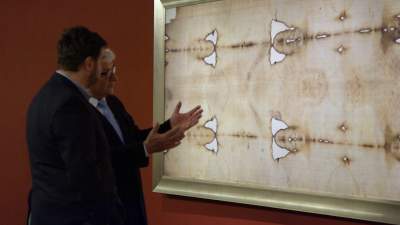 Krakowscy badacze chcą odkryć tajemnice całunu. Fascynujący obiekt badań