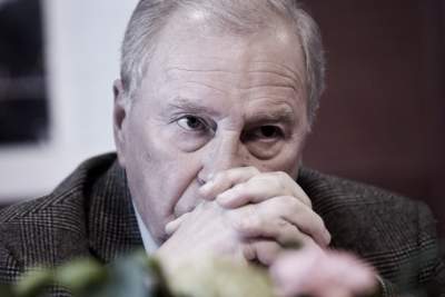 Jerzy Stuhr w prokuraturze. Postawiono mu zarzut, przyznał się do winy