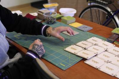 IKEA w Krakowie organizuje wyjątkowy kiermasz. Te produkty wykonali bezdomni