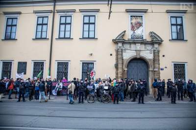 Rzecznik krakowskiej kurii: "atak na Kościół jest cały czas"