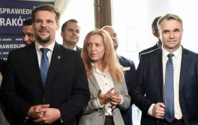 Radny porzuca partię Gowina. Chodzi o idee czy intratną posadę?