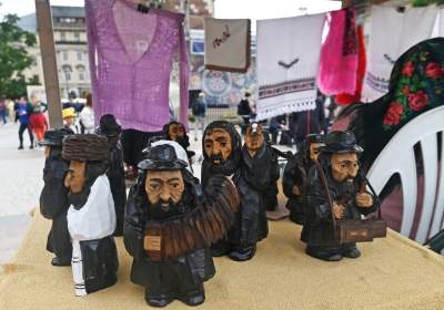 Cena chleba może szokować, ale zamiast pluszowej gęsi mamy tu prawdziwe rękodzieło