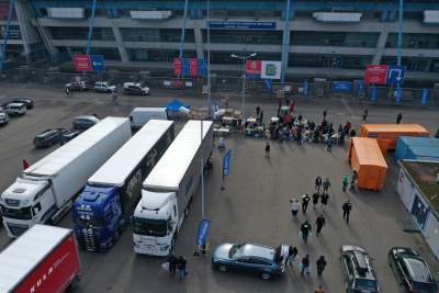 Wielka ofiarność krakowian. Potrzebna hala do gromadzenia darów dla walczącej Ukrainy