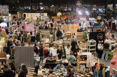 KIERMASH i najpiękniejsze świąteczne prezenty czekają w Mikołajki w Krakowie