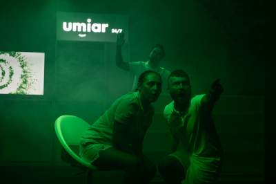 Frogshop: spektakl Teatru Figur